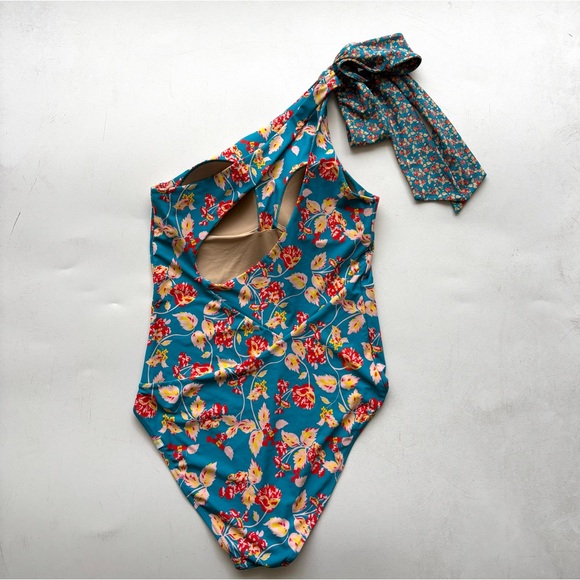 Summersalt Diane Von Furstenberg size 12 bow shoulder sidestroke swimsuit - Picture 5 of 8